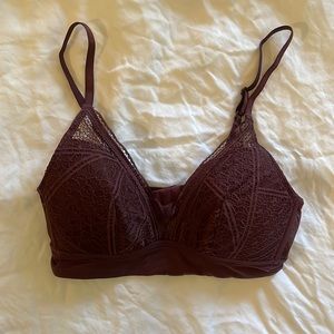 NWOT Bralette small (B2G1FREE)